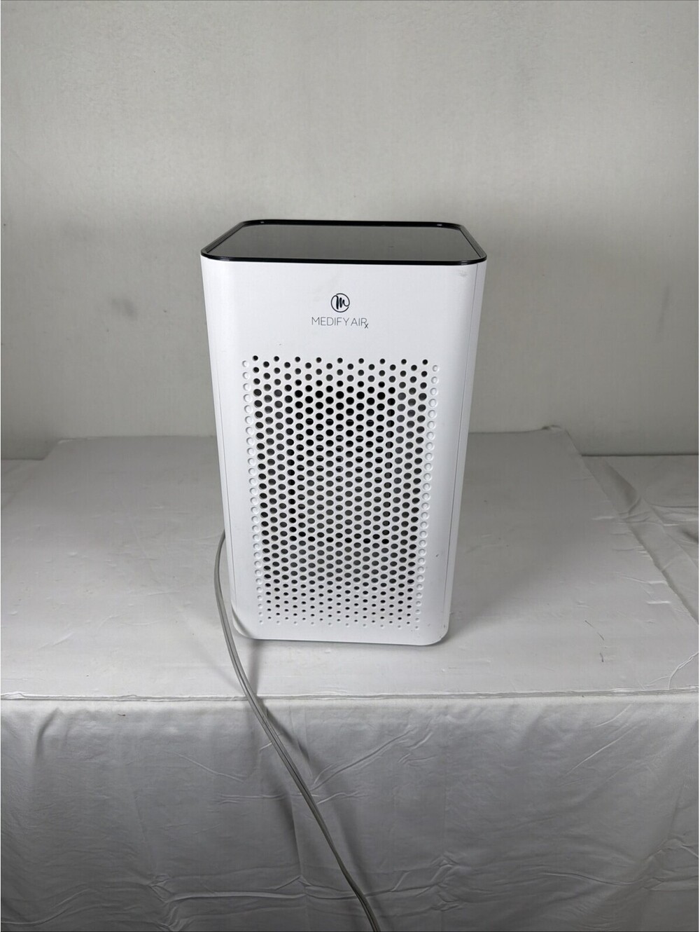 Medify Air MA-14 HEPA Air Purifier - White - Storage Location E1